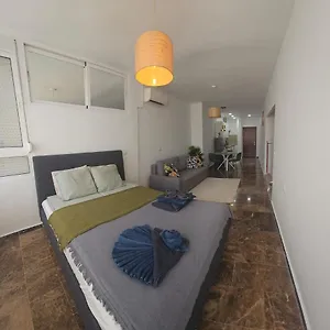 https://tao-apartment.1costadelsol.com